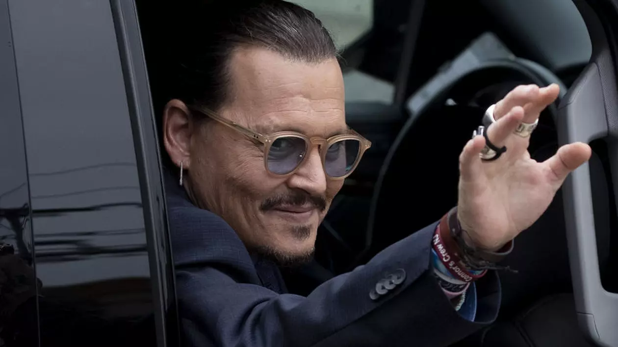Johnny Depp a compus un cântec despre procesul cu Amber Heard