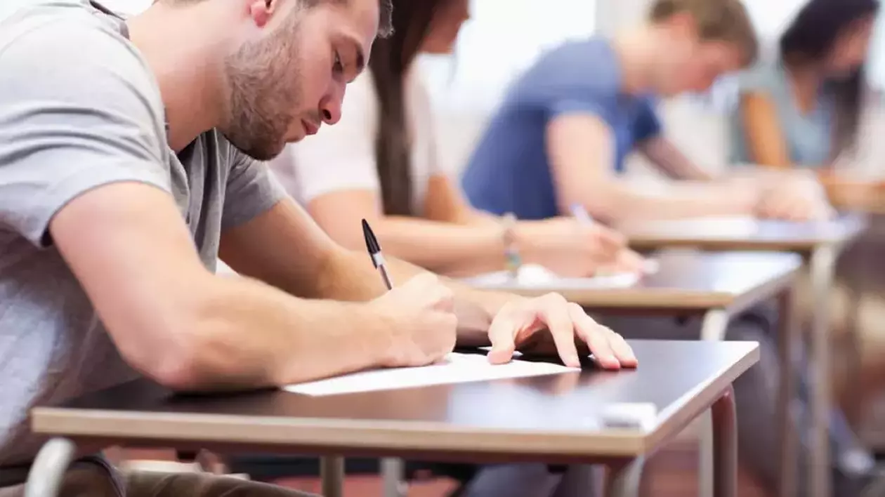 Subiectele simulare la Română la BAC 2022