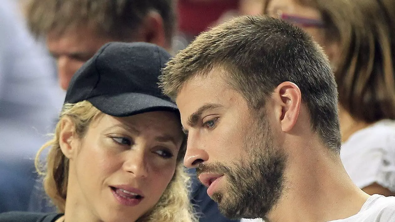 Primele imagini cu Shakira și Gerard Pique împreună după zvonurile despărțirii. Fotbalistul a mers la casa cântăreței