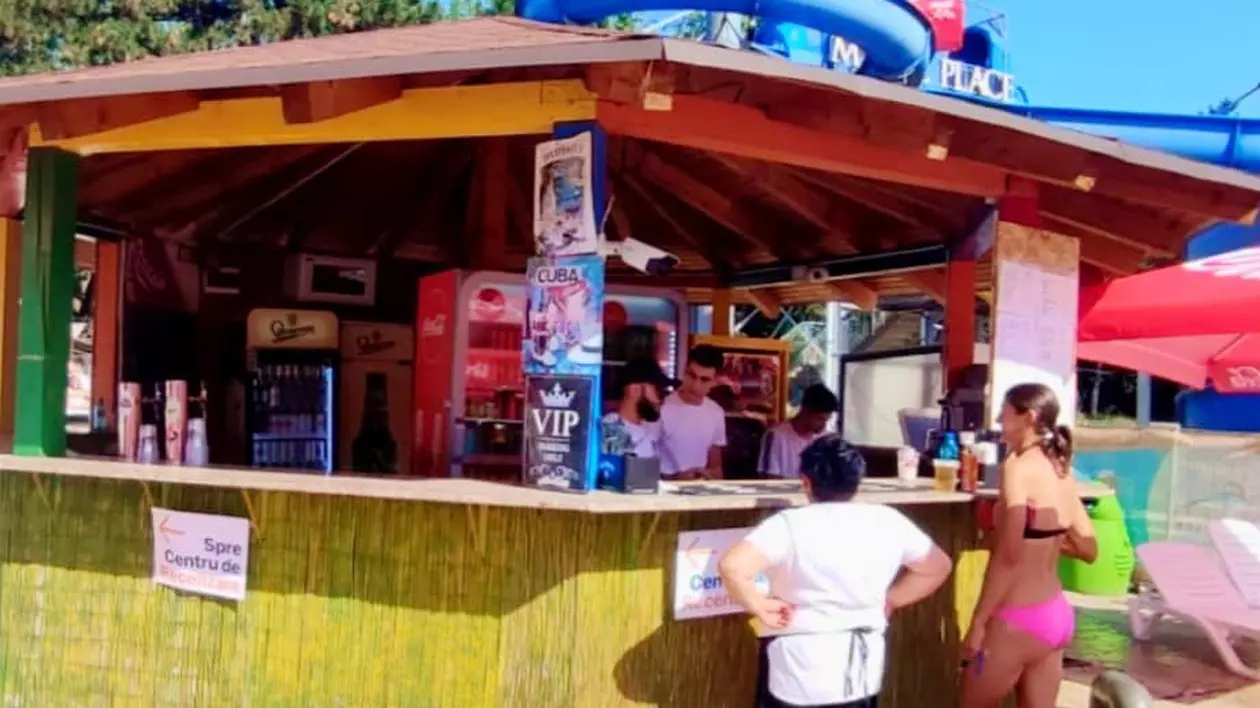 „Hai la recenzare în costum de baie”. Primăria Sectorului 6 a deschis în ștranduri puncte unde se poate completa chestionarul