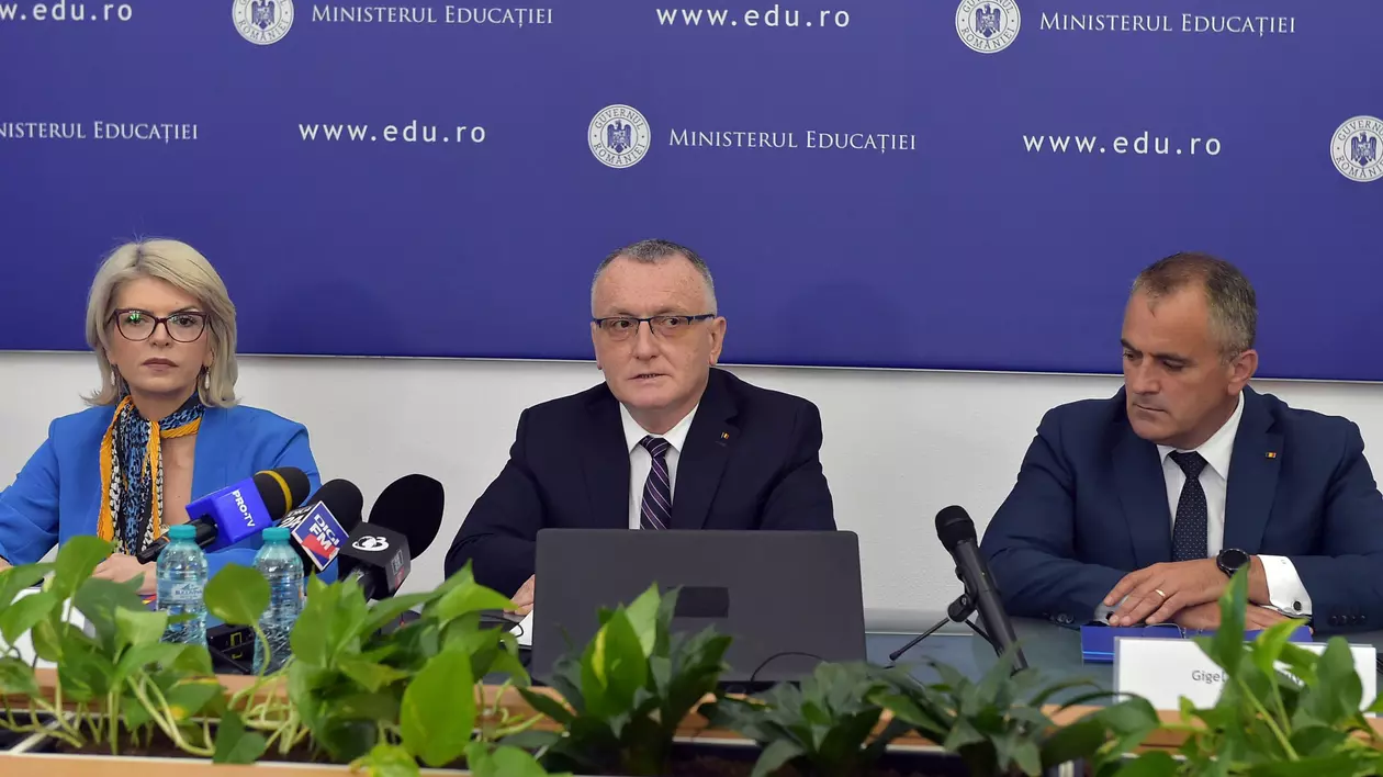 În fața noii legi a educației: Dacă vreți schimbare cu adevărat, nu era nevoie de atâtea pagini. Era suficient să adăugați un singur articol
