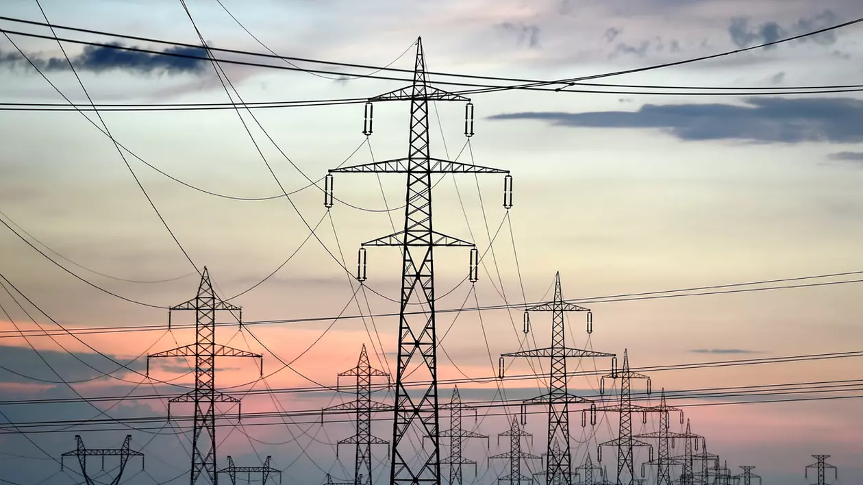 Ce înseamnă decuplarea prețului energiei de cel al gazelor, propusă de Bruxelles. Un expert analizează opțiunile și ce efecte ar putea avea în România