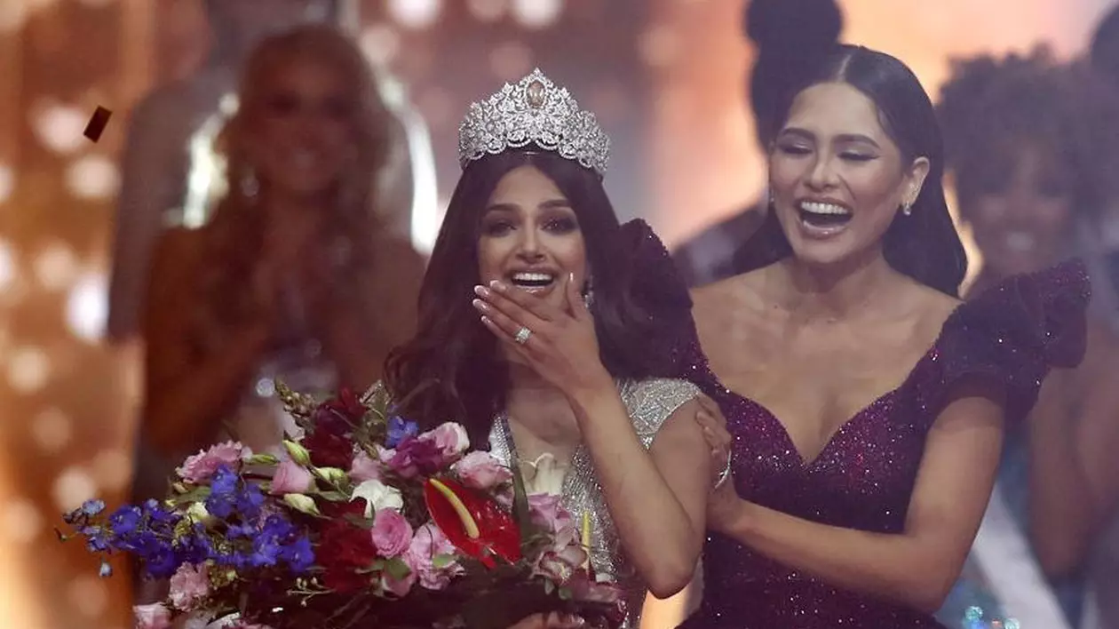 Regulile de la concursul de frumusețe Miss Universe se schimbă total: „Deciziile personale nu trebuie să fie o barieră în calea succesului”