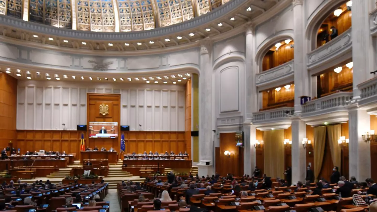 Camera Deputaţilor a respins proiectele UDMR privind autonomia Ţinutului Secuiesc