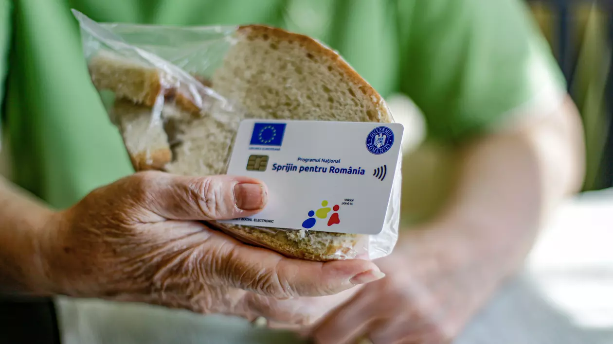 Calvarul românilor care vor să afle de ce nu au primit voucherele de 250 de lei. „Atâta am umblat și la telefoane nu-ți răspunde nimeni”. Libertatea a verificat: e haos!