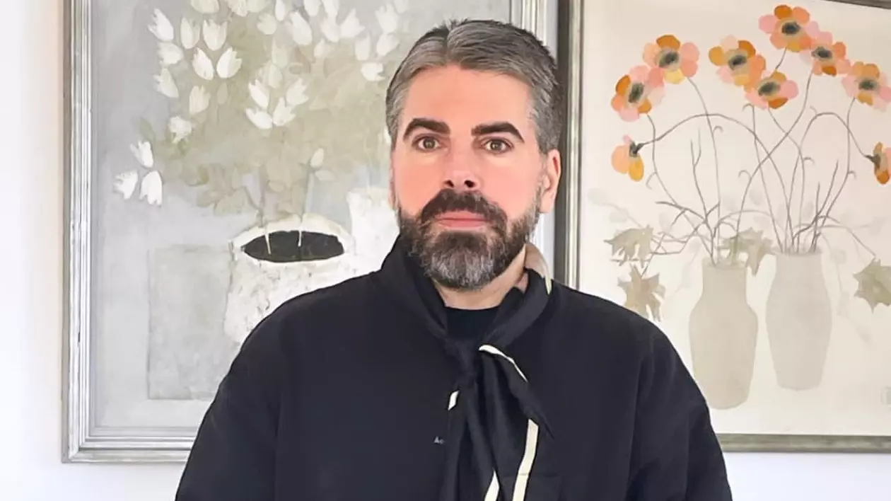 Maurice Munteanu a spus care e articolul vestimentar care se poartă toamna aceasta: „E genul de piesă care poate instantaneu să schimbe orice ținută”
