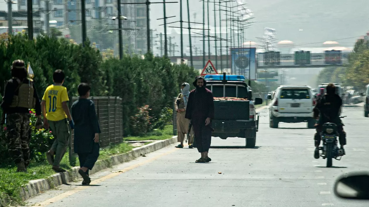 Doi angajați ai Ambasadei Rusiei, printre cei șase morți în atacul sinucigaș de la Kabul