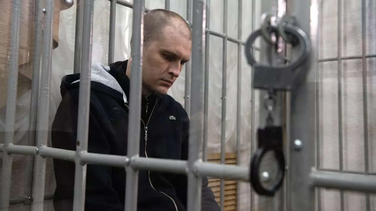 Separatiștii proruși din Luhansk l-au condamnat pe un angajat al OSCE la 13 ani de închisoare pentru că ar fi spionat pentru CIA