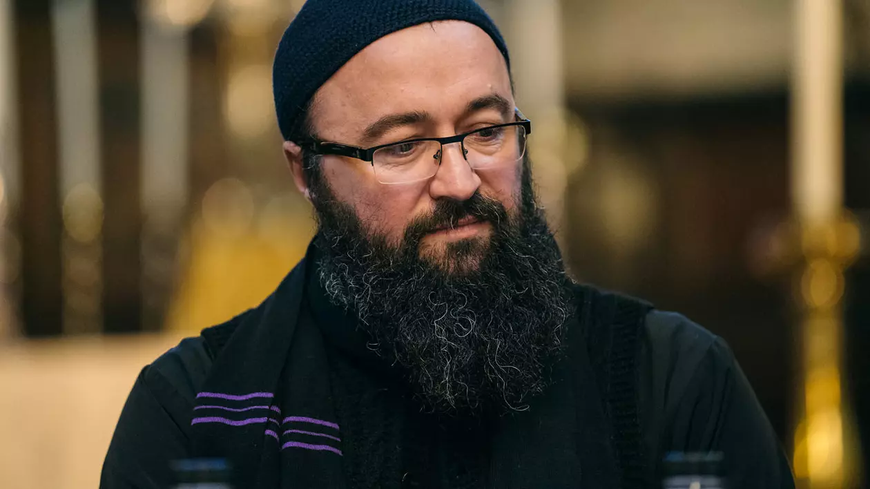 Preotul Visarion Alexa