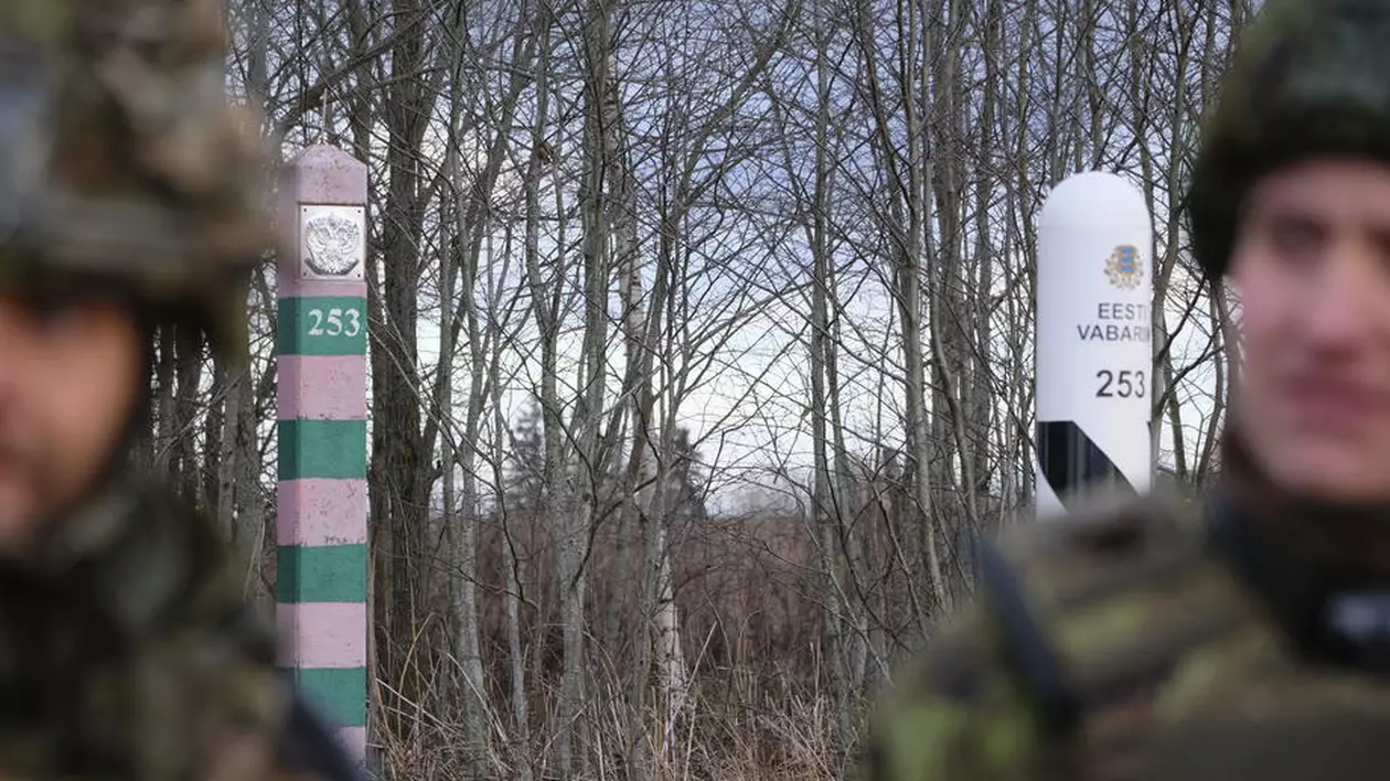 Estonia afirmă că ar putea rezista „două săptămâni” în cazul unei invazii a Rusiei: „Suficient de mult până când vor ajunge forțele NATO”