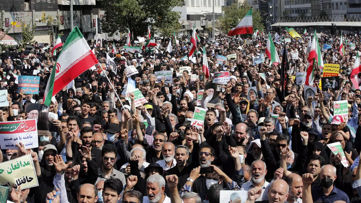 Proteste și îngrijorare în Iran. Oameni plecați să scandeze împotriva regimului, dați apoi dispăruți de familie