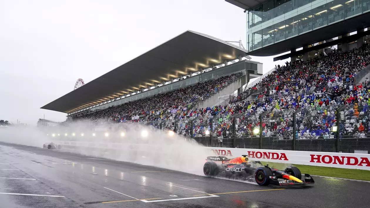 Max Verstappen, campion în Formula 1 pentru al doilea an consecutiv după victoria din Japonia