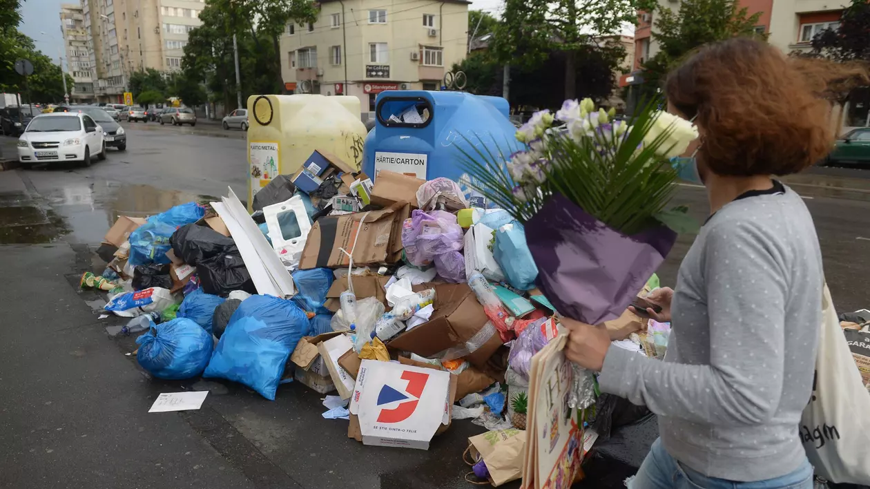 „Criza gunoaielor” din sectorul 1 ar putea reîncepe chiar de duminică. Romprest a notificat primăria că va reduce frecvența salubrizării