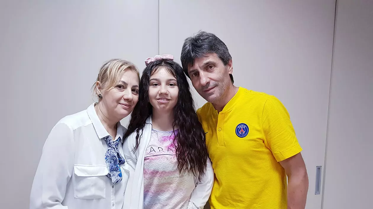 Ce se întâmplă cu Kassandra, fiica înfiată de Iosif Rotariu, după cele 50 de operații: „Trebuie să meargă la un control în Franța și să vedem ce spun medicii”