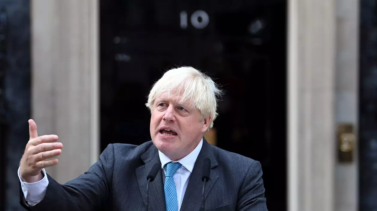 Boris Johnson a luat în considerare un raid militar asupra unei fabrici de vaccinuri anti-COVID-19 din Olanda, scrie presa britanică