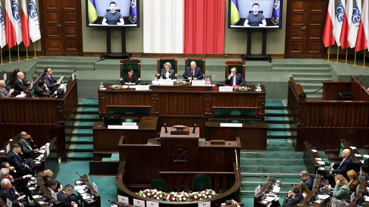 Zelenski contestă apartenenţa Rusiei la OSCE: „De ce un stat terorist, chiar și după 9 luni de crime continue, mai este încă membru?"
