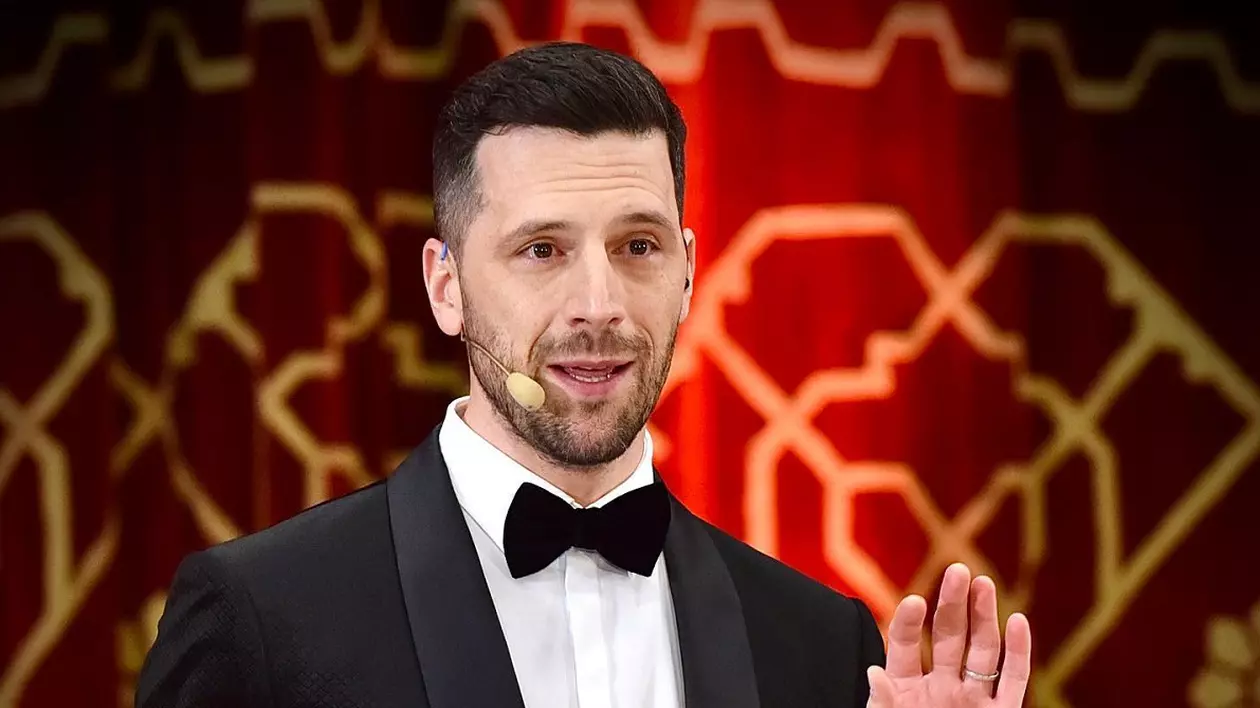 Ce amintiri are Adi Nartea din perioada când era profesor de sport: „Toate fetele erau prezente, nu lipsea una”. Cum a devenit actor