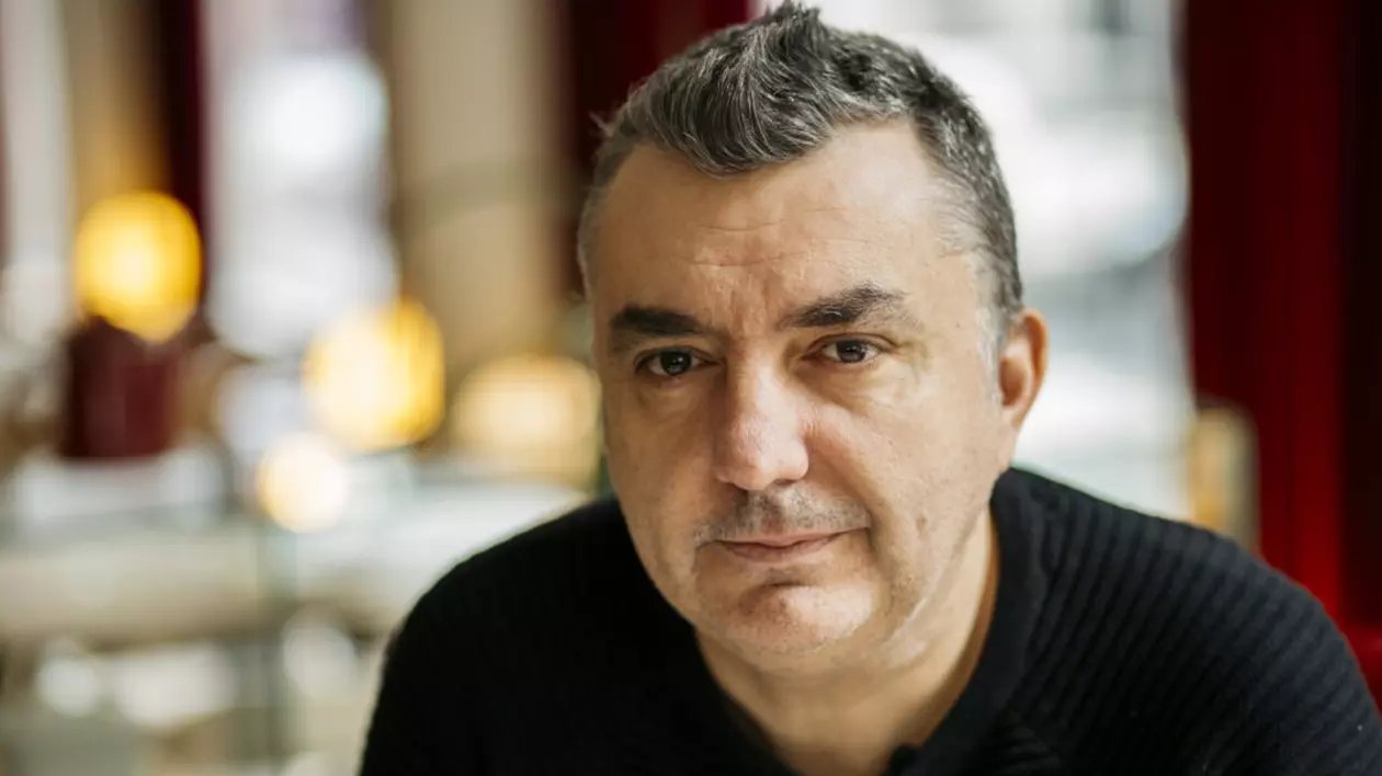 Dragostea de țară la spanioli și la români, explicată de un cunoscut scriitor. „Ca într-o căsnicie. Uneori sunt îndrăgostiți, alteori nu o suportă”