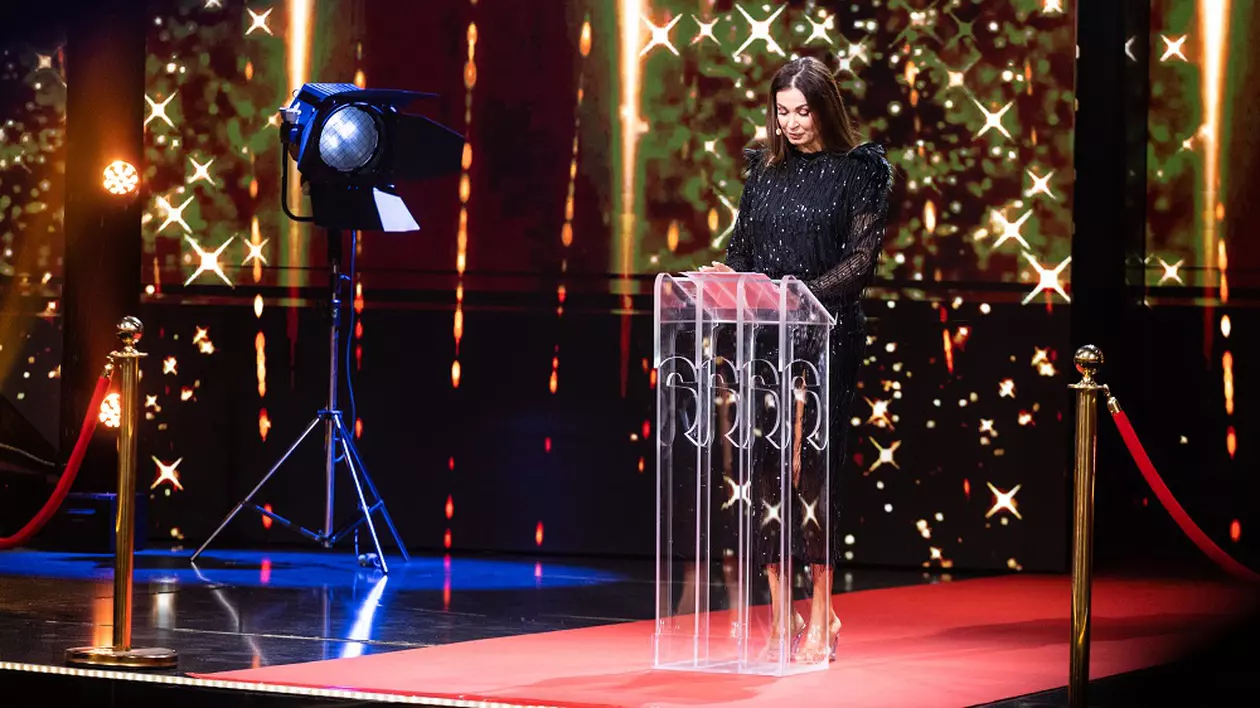 Nicoleta Luciu, Cuza, Ioana Ginghină și Dorian Popa, printre vedetele prezente pe scena „Stand-Up Revolution”