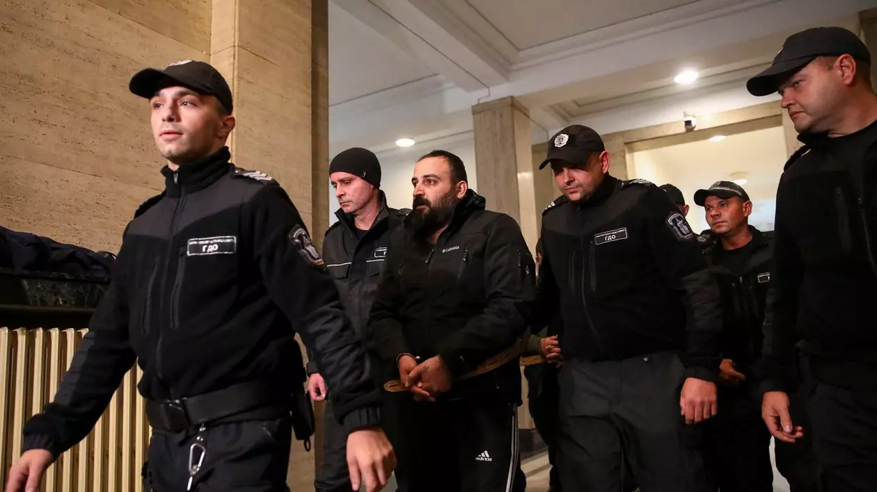 Trei moldoveni și doi kurzi sirieni, inculpați în Bulgaria, în legătură cu explozia din Istanbul