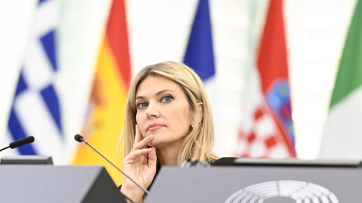 QATARGATE. Cum și-a șters Eva Kaili contul de Facebook și fotografia de la conferința din Doha la care fusese și eurodeputatul Cristian Bușoi