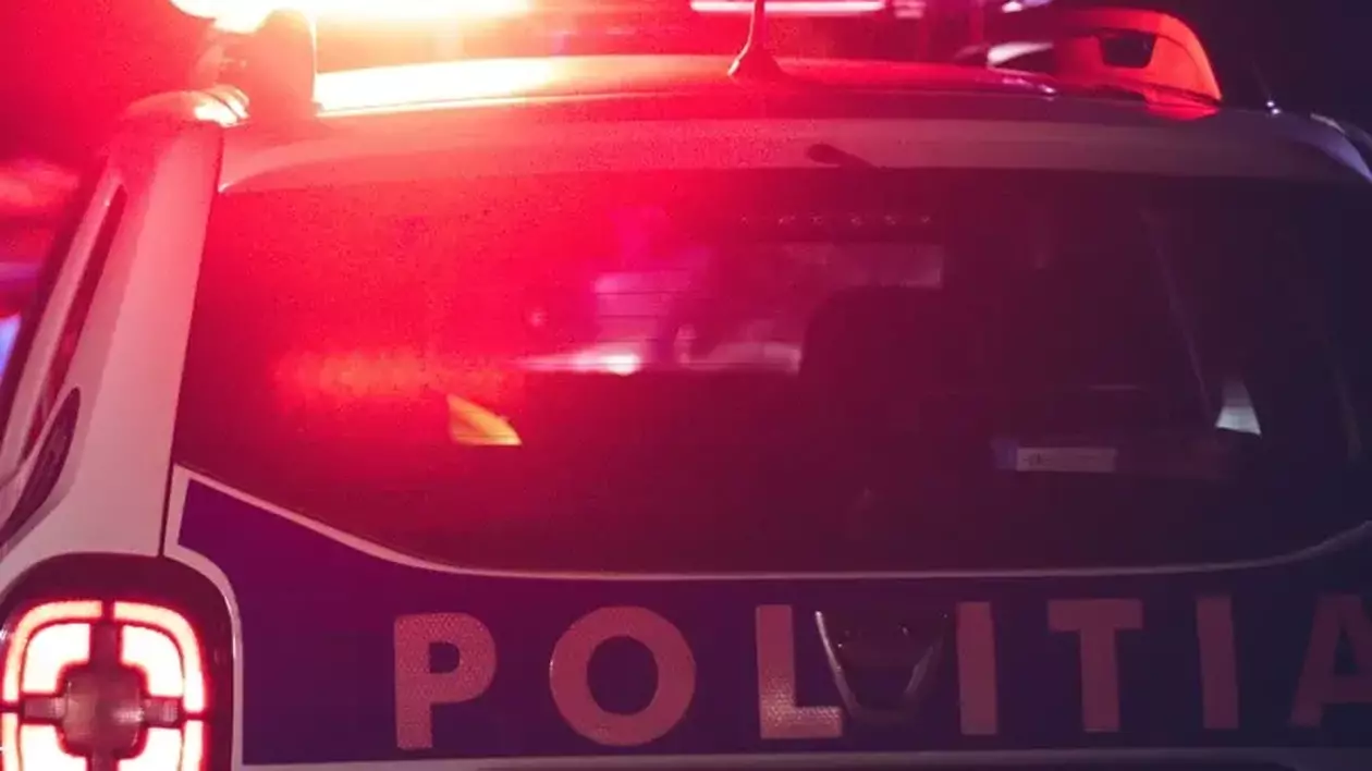 Un tânăr de 18 ani a murit după ce a fost lovit de un şofer beat şi drogat, într-o localitate din Prahova
