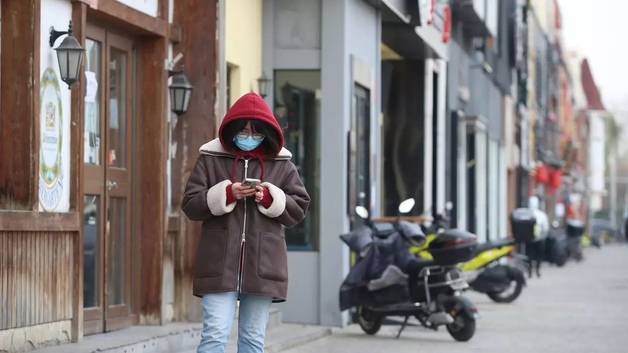 Șeful OMS critică relaxarea eforturilor de combatere a COVID-19 și avertizează că există peste 500 de subvariante ale tulpinii Omicron
