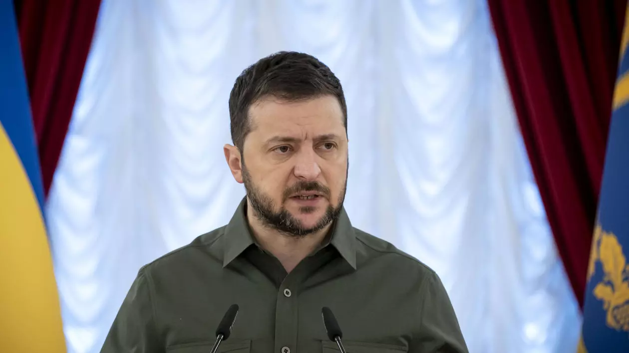 Zelenski a promulgat legea minorităților naționale din Ucraina, criticată dur de comunitatea românească și de MAE. Ce prevede și când intră în vigoare