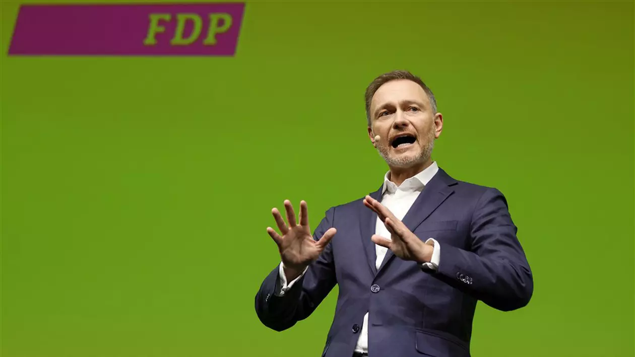 Ministrul german de finanțe ar putea fi anchetat pentru corupție. Christian Lindner a realizat un mesaj video pentru o bancă de la care a luat un împrumut