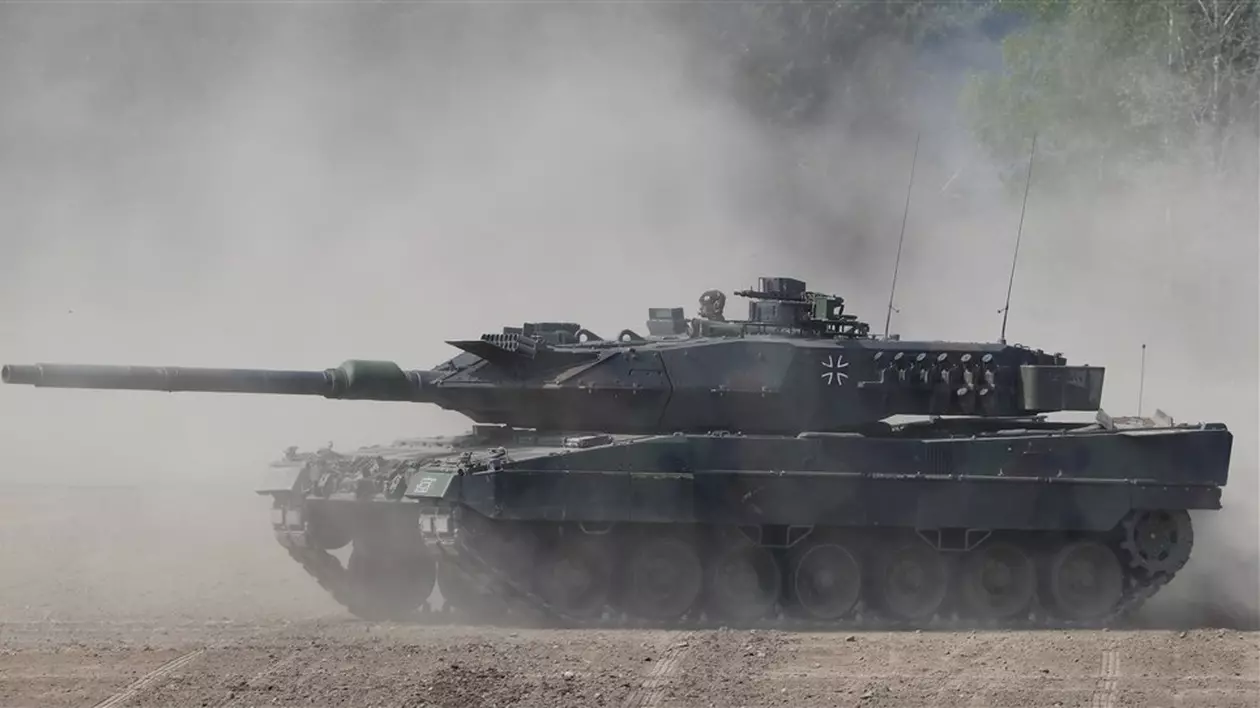 Tancurile Leopard vor ajunge în Ucraina în trei luni, estimează Germania. În total, Kievul va primi aproape 100 de astfel de tancuri