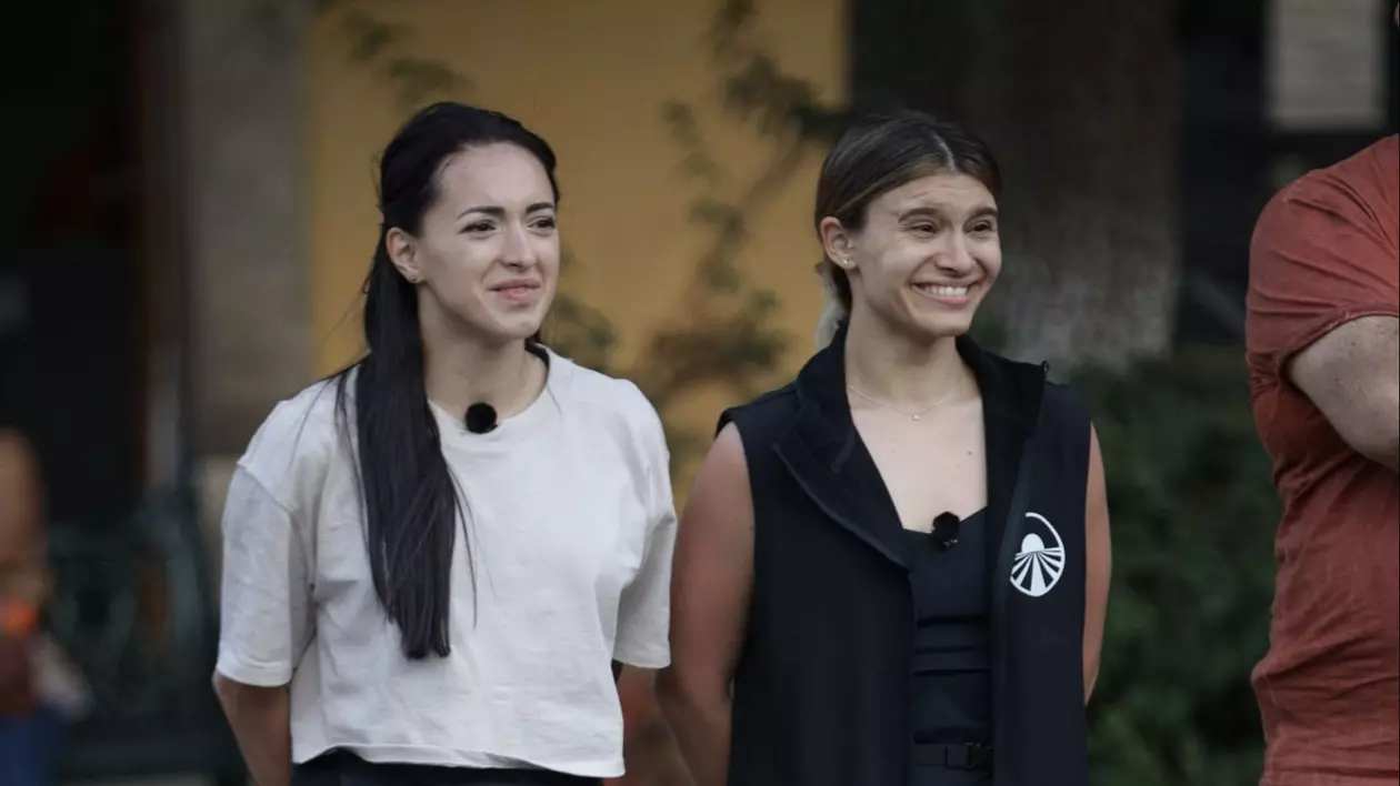 Larisa Iordache și Diana Bulimar