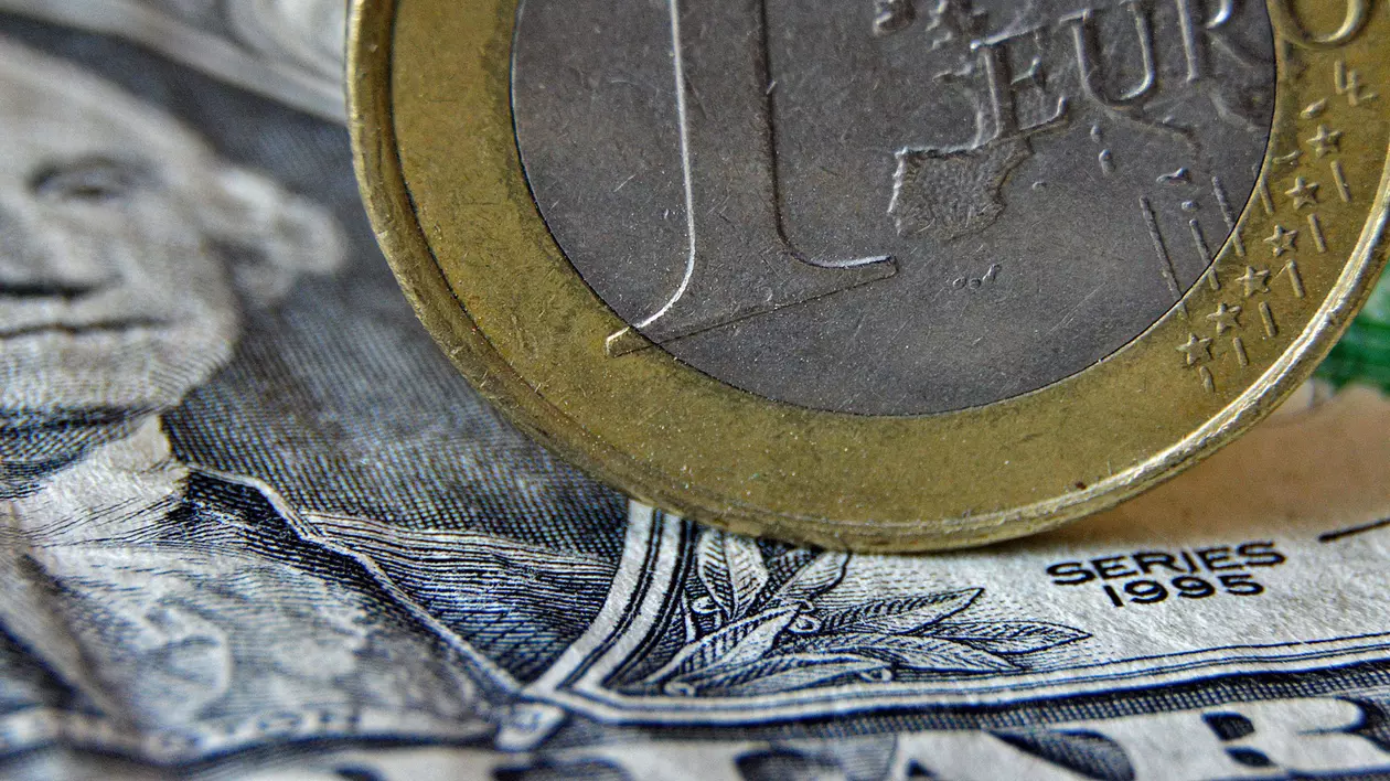 Economia zonei euro a depășit China și SUA în 2022, după o creștere neașteptată în ultimul trimestru. 2023 se anunță un an slab economic