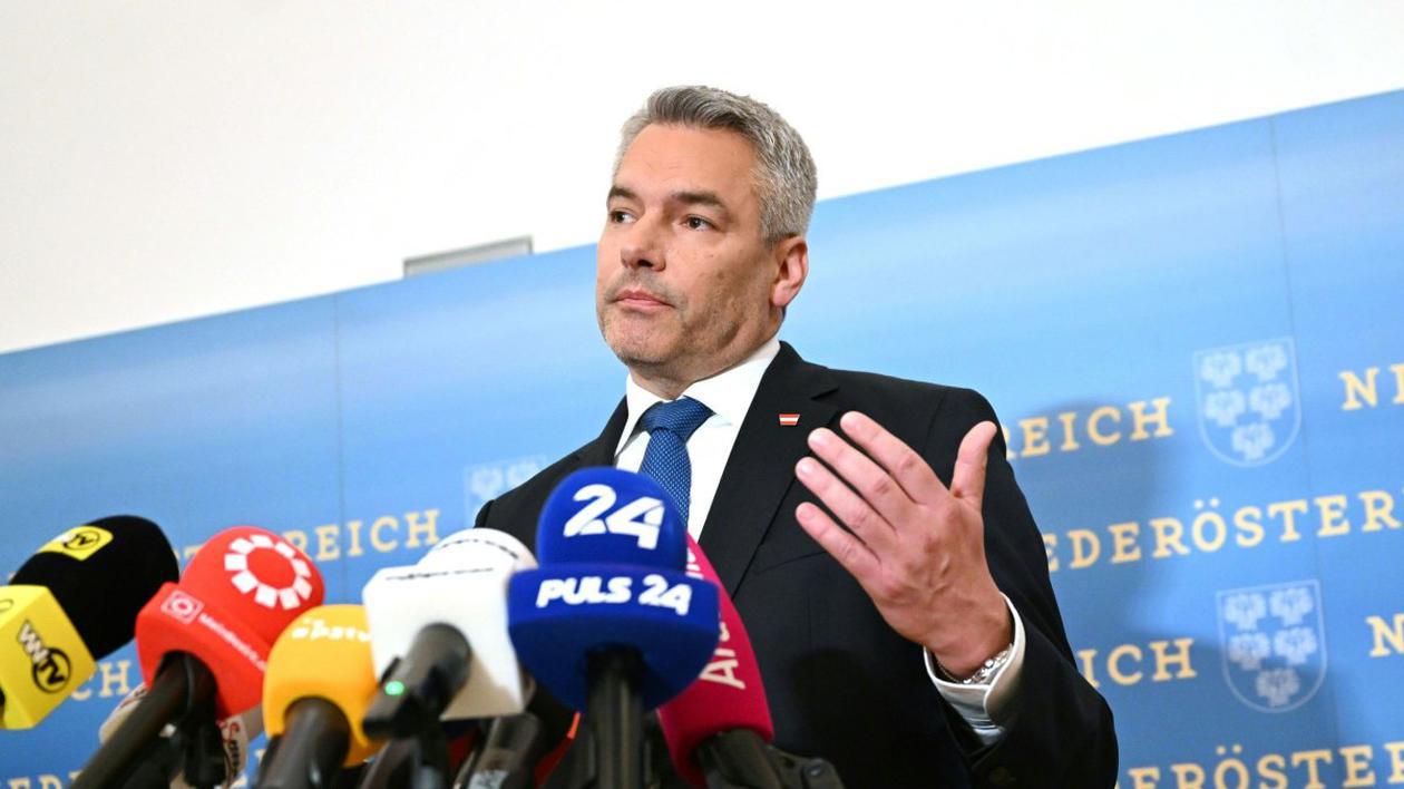Partidul lui Karl Nehammer a pierdut majoritatea parlamentară, fiind nevoit să caute o alianță, pentru prima dată în ultimii 20 de ani. Foto: Hepta