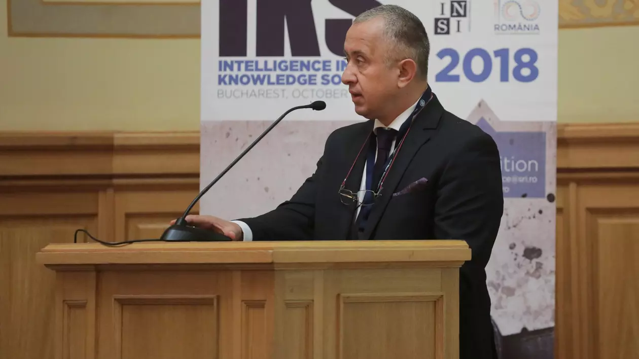 Sancțiuni anunțate de Universitatea Babeș-Bolyai în cazul lui Adrian Ivan, conducătorul de doctorat al ministrului Bode și rector al Academiei SRI