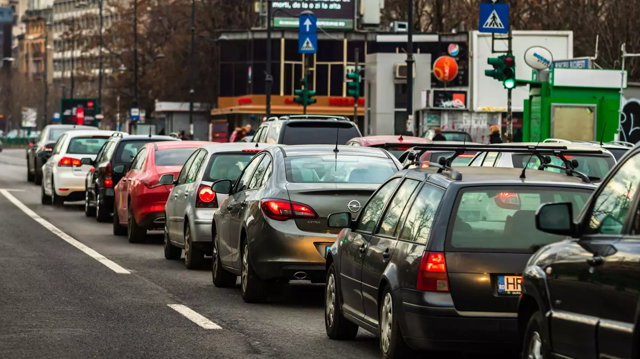 INVESTIGAȚIE. După falimentul CITY, prețul polițelor RCA a crescut cu 71% în 2022, dar ASF susține că nu a găsit niciun responsabil intern