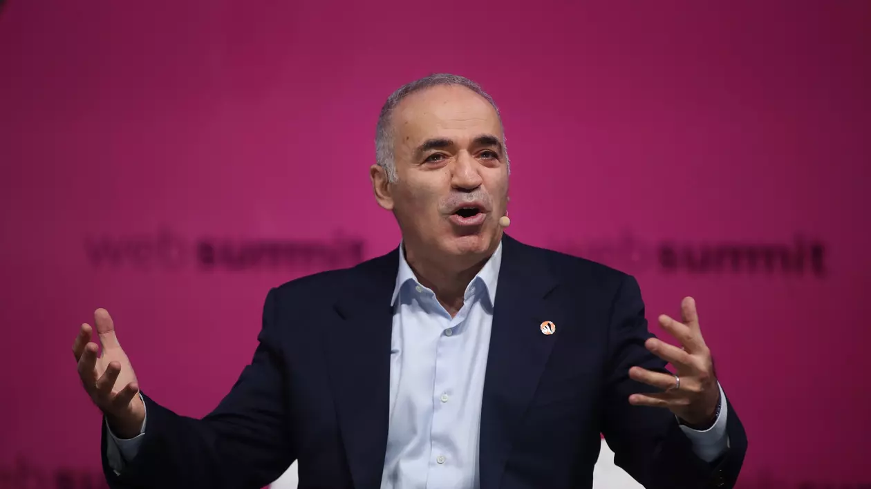 Campionul rus Garry Kasparov, interviu pentru GSP: „Ucraina e linia întâi în acest război împotriva tiraniei. Ferească Dumnezeu să piardă!”