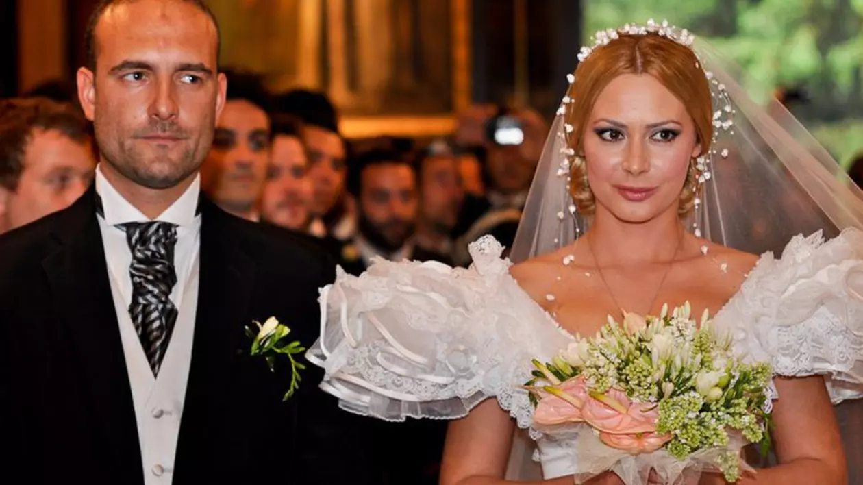 Kitty Cepraga a trecut printr-un divorț dureros. Actrița și James Goodwin erau împreună de 15 ani. „Este, fără doar și poate, un faliment”