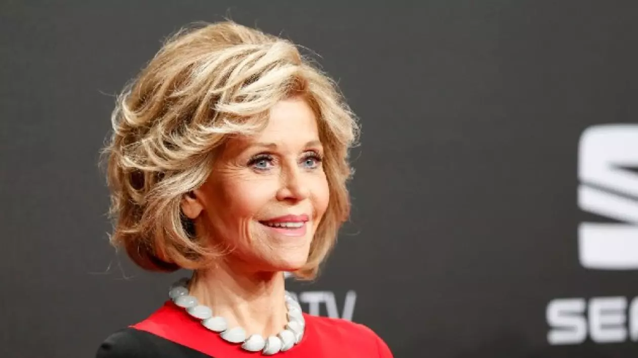 Tumultuoasa viață a lui Jane Fonda. S-a luptat constant cu viața, dar a ieșit mereu învingătoare