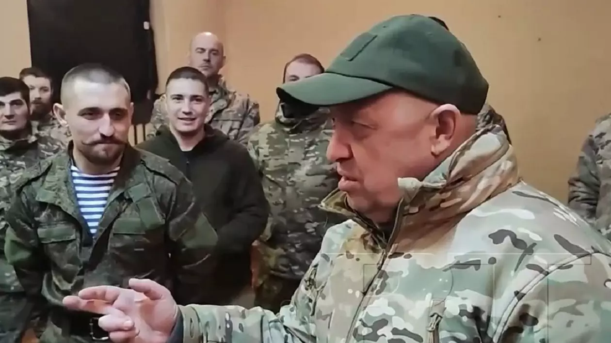 Prigojin s-a răzgândit și nu-i mai retrage pe mercenarii Wagner din Bahmut. „Ni se promit muniție și arme”
