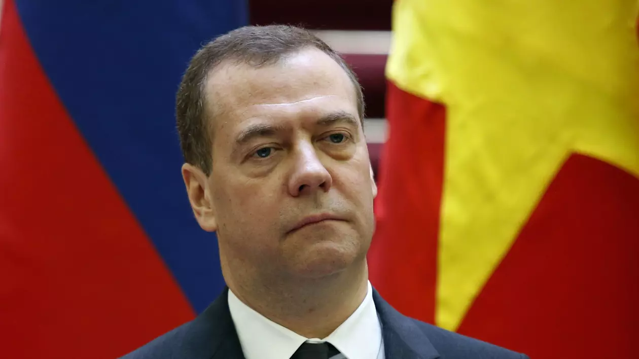 Dmitri Medvedev: SUA reprezintă inamicul care încearcă să provoace un rău imens Rusiei  