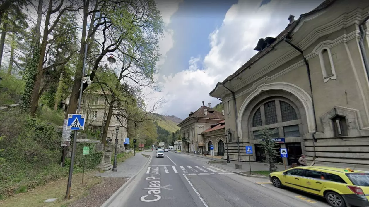 Aleea Caraiman din Sinaia, una dintre zonele cele mai frumoase şi cu cea mai mare încărcătură istorică din România, va fi distrusă de o parcare cu 7 etaje. Foto: Google Maps