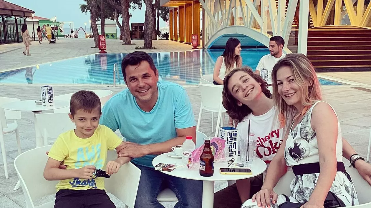 Băiatul cel mare al lui Cove a împlinit 14 ani: „Am învățat atât de multe de la tine”. Ce carieră își dorește să urmeze Bogdan