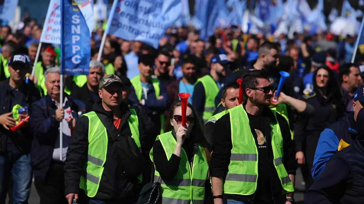 Protest al polițiștilor în fața Ministerului Finanțelor. Care sunt nemulțumirile acestora