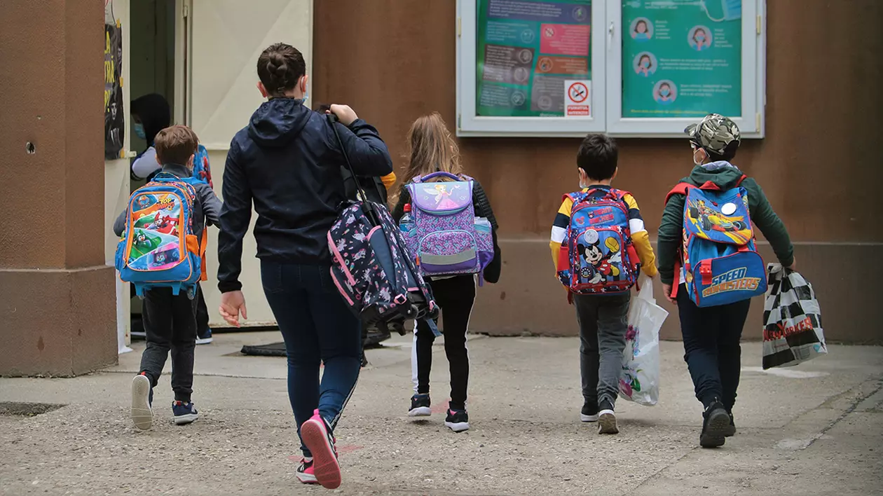 OFICIAL. Ministerul Educației a publicat calendarul anului școlar 2023-2024