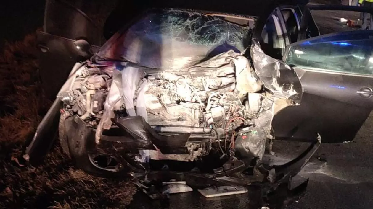 Patru morți în urma unui accident la Jitaru, județul Olt. Traficul în zonă, complet blocat