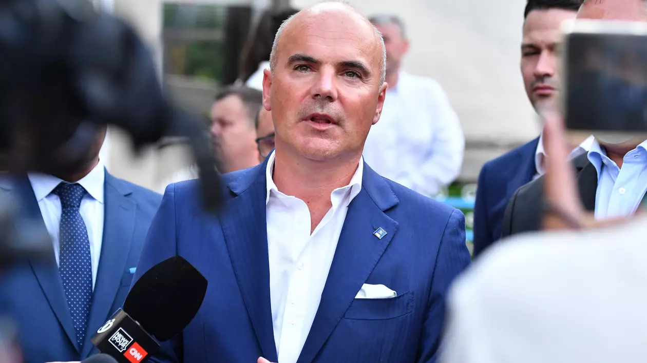 Rareș Bogdan, despre consultările cerute de Ciolacu: „Sunt niște discuții”. PNL va accepta prezidențiale în septembrie „doar dacă-și pierd mințile în noaptea asta”