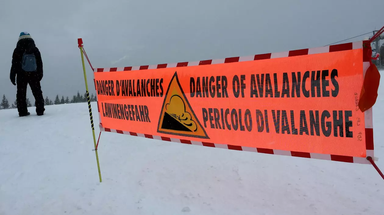 Șase persoane au fost ucise de o avalanșă lângă Mont Blanc