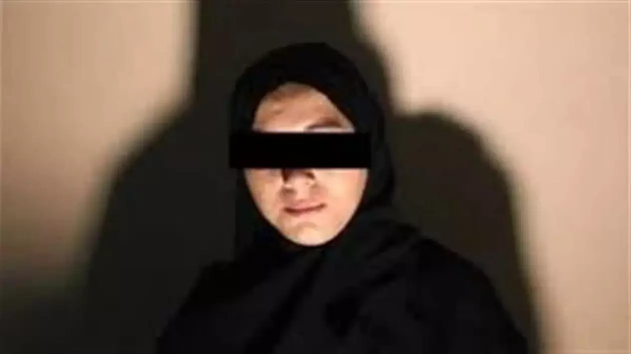 O mamă și-a ucis fiul de 5 ani, l-a gătit și l-a mâncat, într-un sat din Egipt. Apoi le-a spus polițiștilor de ce a făcut-o