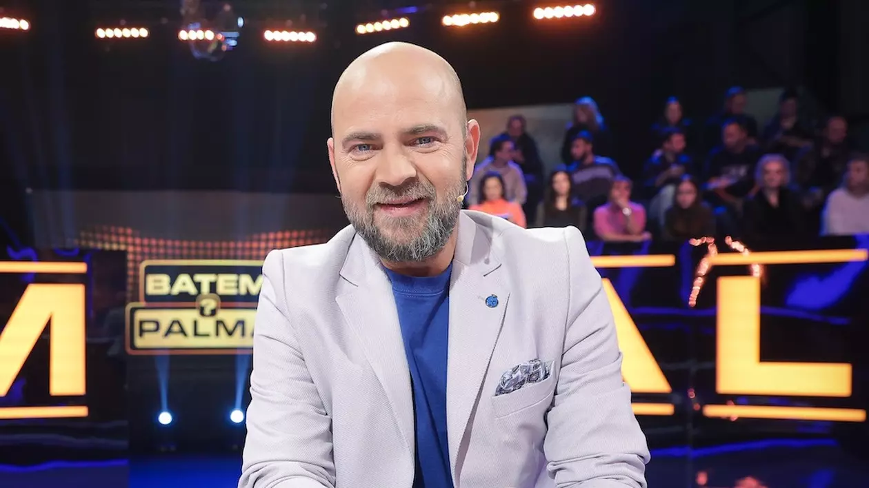Cosmin Seleși revine cu emisiunea „Batem palma?”, sezonul 2: „Am apucat deja să îi văd puțin pe concurenți”