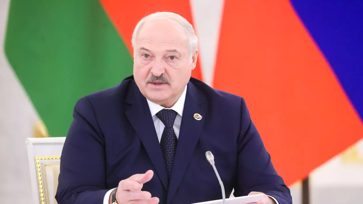 Înalții oficiali din Belarus vor putea pleca în străinătate doar cu aprobarea lui Aleksandr Lukașenko